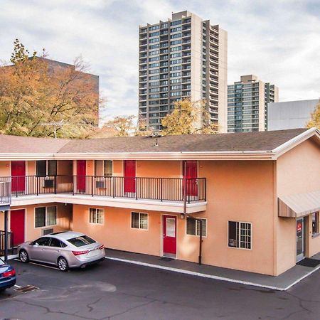 Econo Lodge City Center Portland Exteriér fotografie